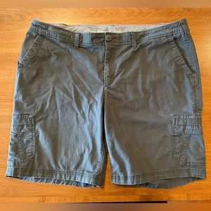 Eddie Bauer ripstop shorts, size 18W